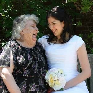 Meet your Posher, Laura